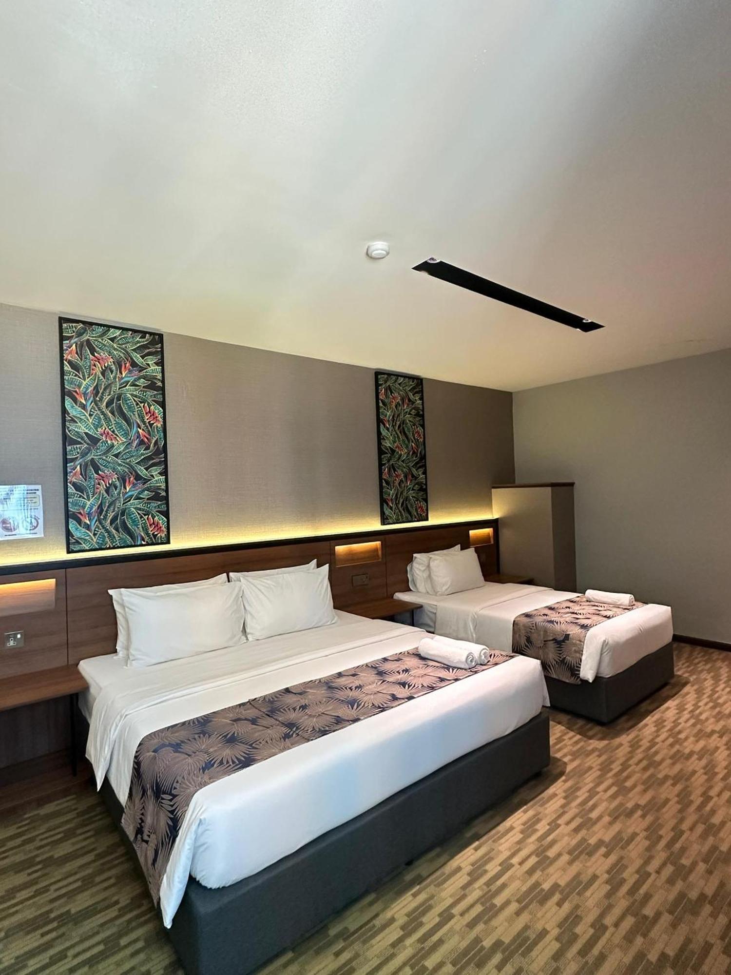 Hotel Nb 3*